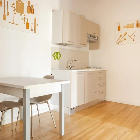 Cattedralflats * Bari